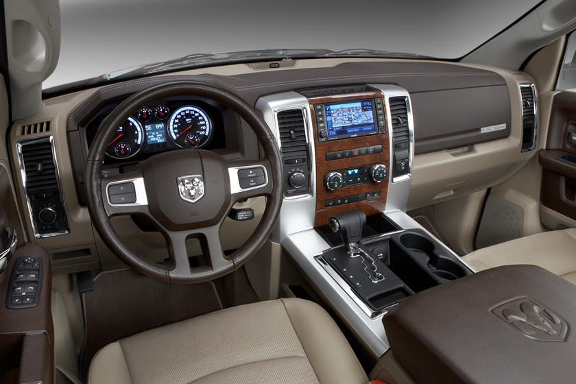 Featured image of post 2008 Dodge Ram 1500 Hemi Interior