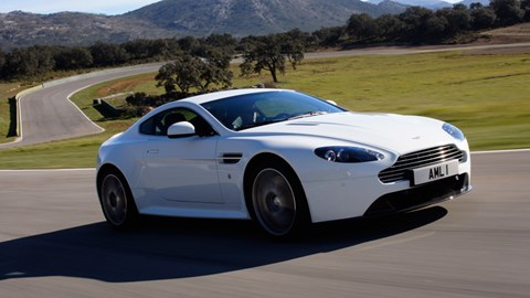 Featured image of post 2011 Aston Martin Vantage S